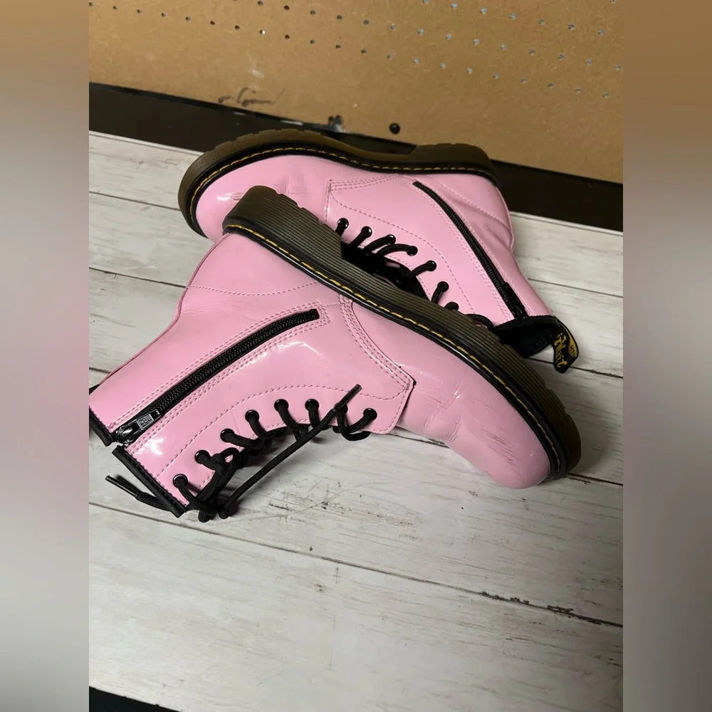 Dr. Martens Glossy Pink Combat Boots size 5 M - Picture 7 of 10